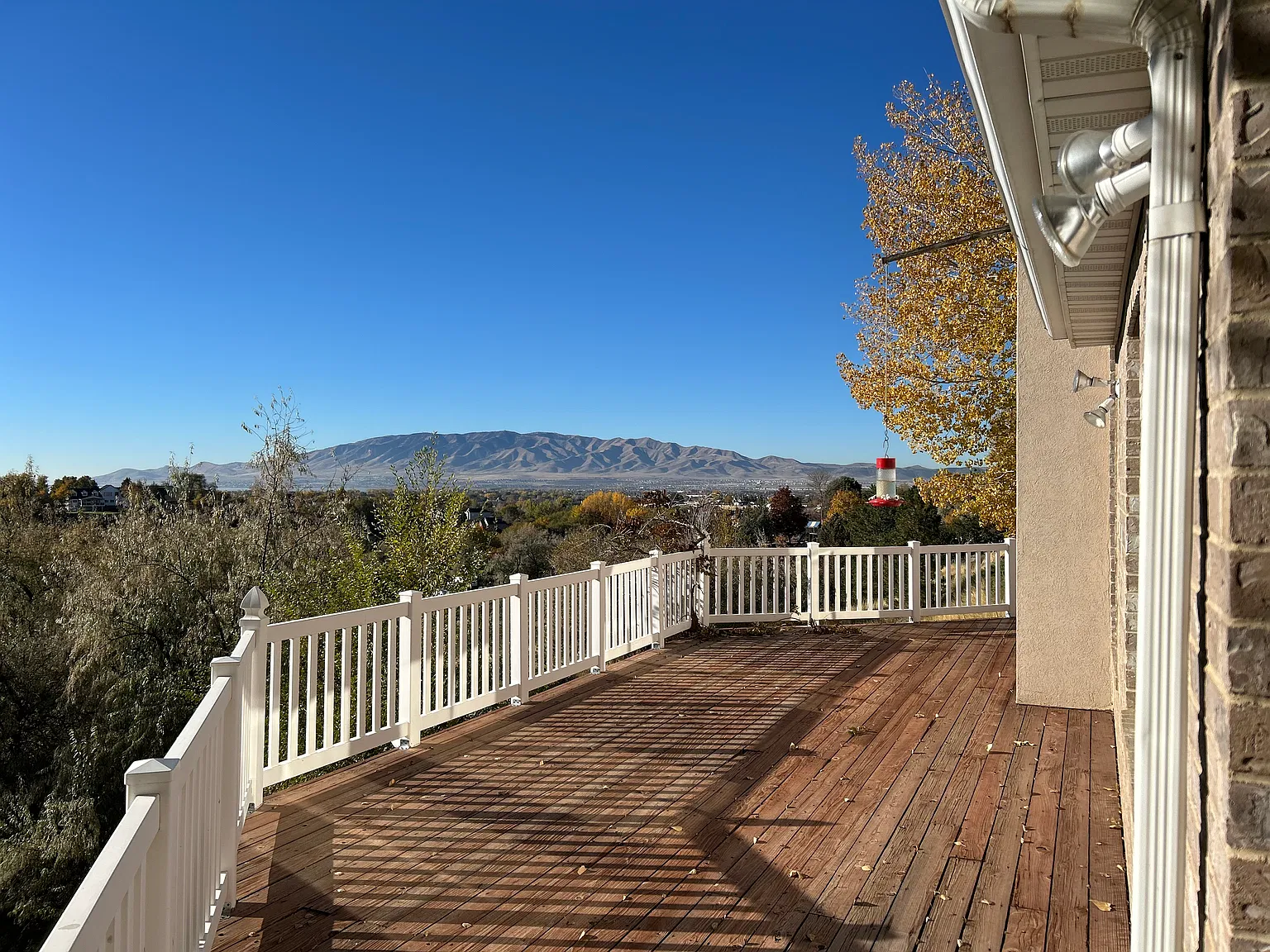 6 bed, 4.5 bath, 2902 sqft, $3,600 — Photo 4