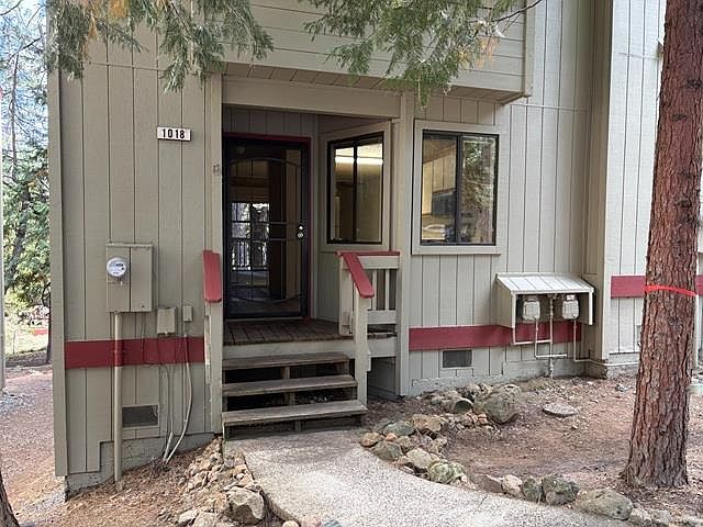 1st image of 1018 Manuel Rd