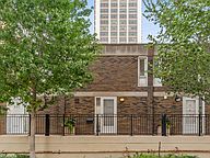 15 W Burton Pl Chicago IL 60610 Zillow