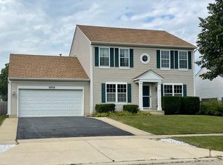 10518 Dutch Barn St, Huntley, IL 60142