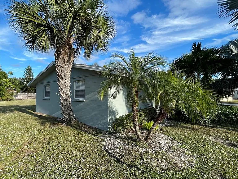 6405 White Sands Ter — Photo 9