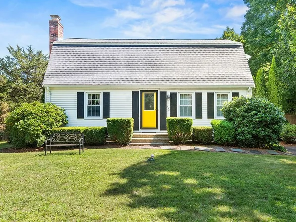 1730 West St, Mansfield, MA 02048