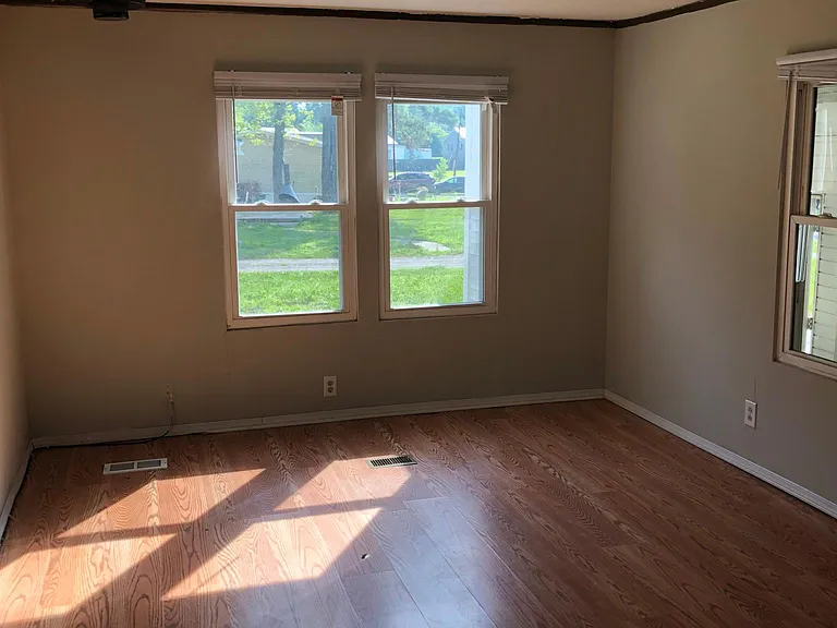 295 Stardust Dr — Photo 19