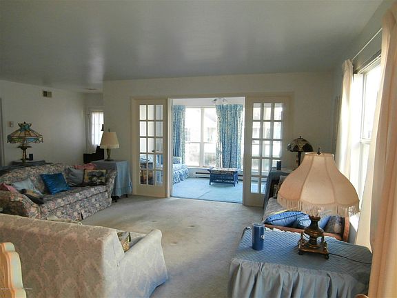 2nd image of 851 Winchester Court #C