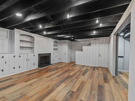 2nd image of 8126 Kirkwall Ct