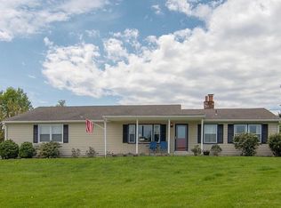 9345 Forest Rd, Glen Rock, PA 17327