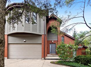 3305 Old Glenview Rd UNIT F, Wilmette, IL 60091