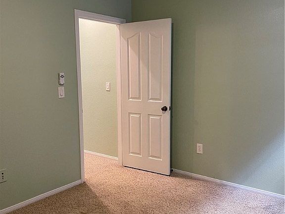 3rd image of 10519 Winter Grass Dr