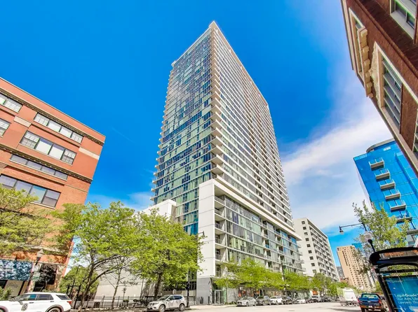 1720 S Michigan Ave APT 902, Chicago, IL 60616