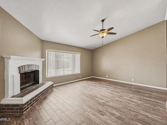 4th image of 10243 W READE Avenue