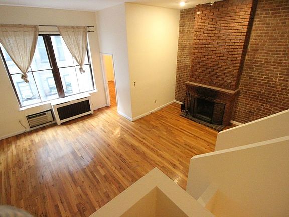 4th image of 61 W 73rd St #2BB