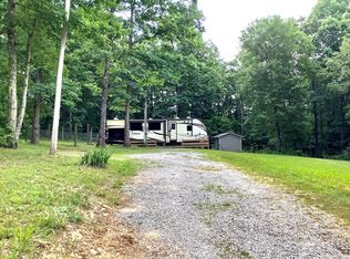 1012 Spring Hills Cir, Jamestown, TN 38556