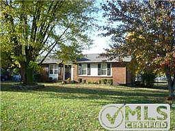 1st image of 423 Barksdale Dr