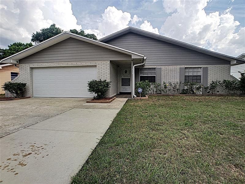 1st image of 215 24th Ct SW