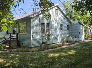 257 8th Ave, Basin, WY 82410