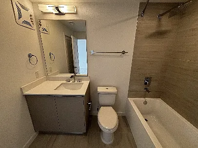 1 bed, 750 sqft, $1,350 — Photo 4