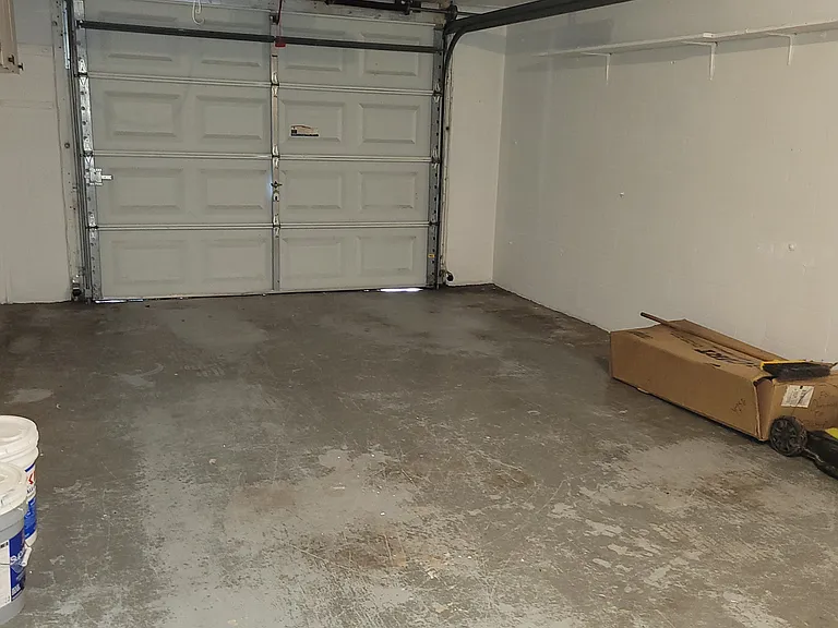 5113 Moog Rd — Photo 9