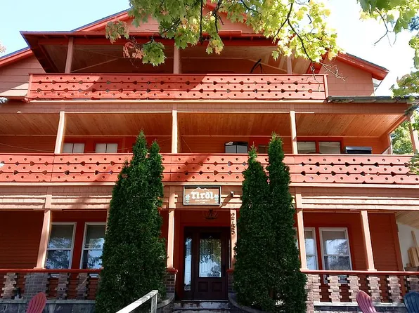 2761 Main St, Lake Placid, NY 12946