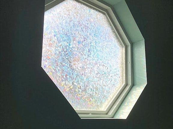 4th image of 1198 Perry St