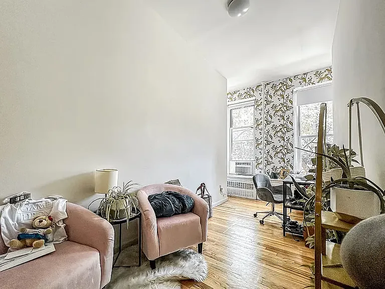 360 3rd Ave #1 — Photo 4