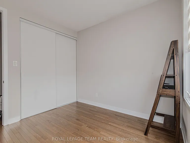 97 Mudminnow Cres — Photo 36