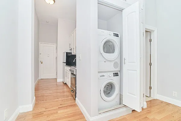 Rented by Living New York | media 12