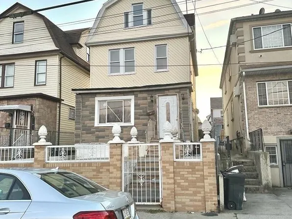 108-38 164th Place, Jamaica, NY 11433