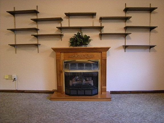 Gas Fireplace, L/Rm
