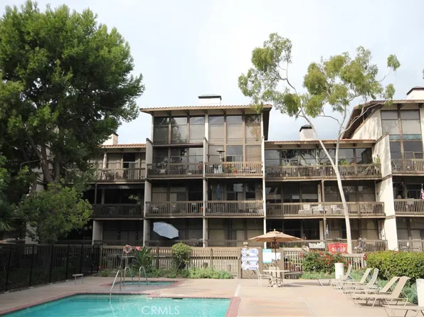 6318 Marina Pacifica Dr N, Long Beach, CA 90803