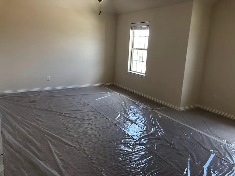 2436 Valley Ln — Photo 8