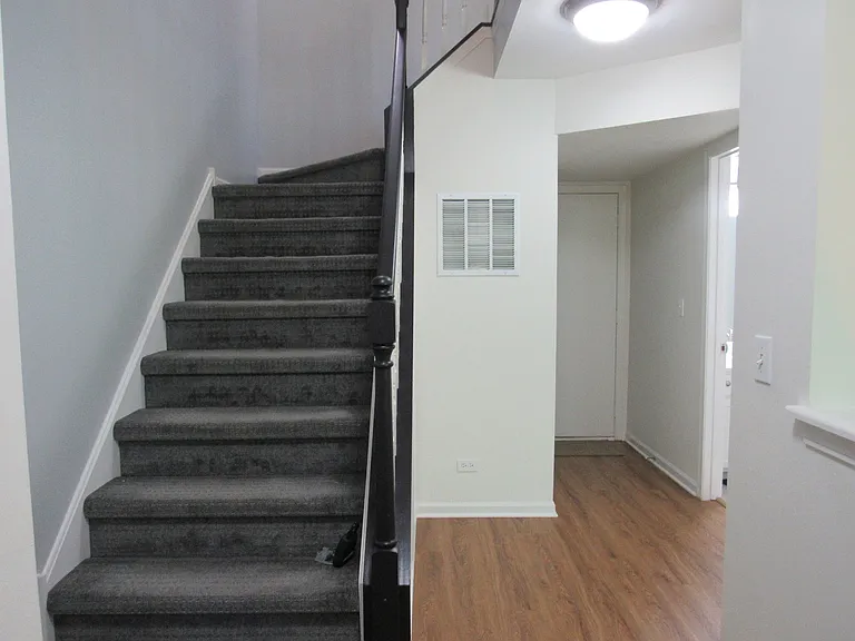 255 W Treehouse Ln — Photo 15