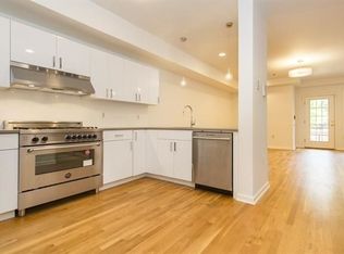 250 6th St SUITE 1, Jersey City, NJ 07302