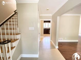 19 Davean Dr, Toronto, ON M2L2R6