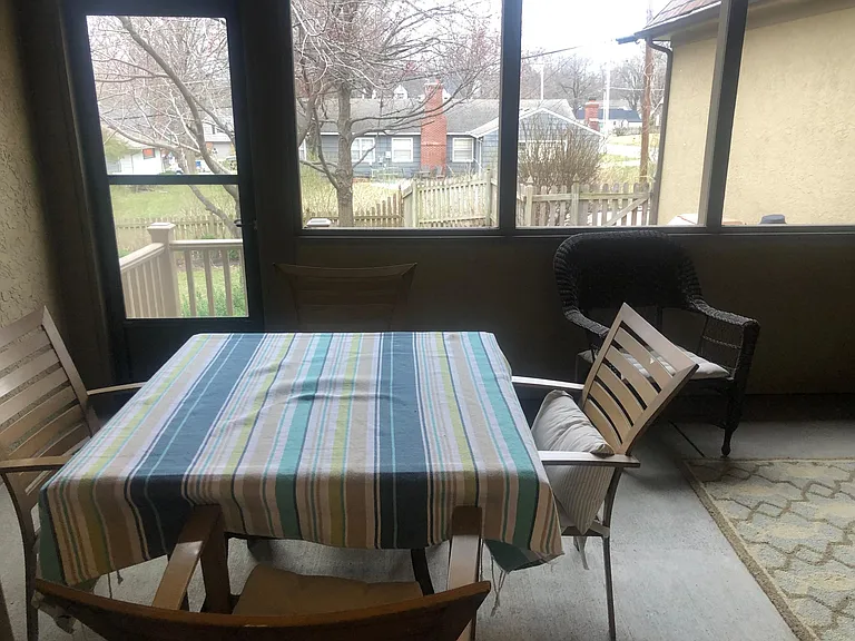 5011 W 68th Ter — Photo 35