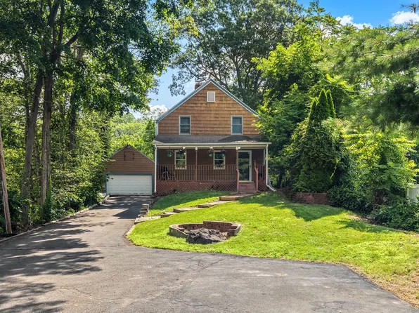 114 East Mitchell Avenue, Cheshire, CT 06410