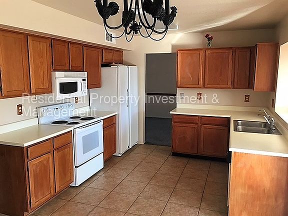 4th image of 6735 W Cheryl Dr