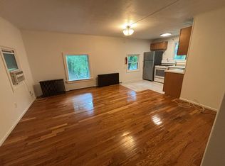 142 S Aurora St APT 3, Ithaca, NY 14850