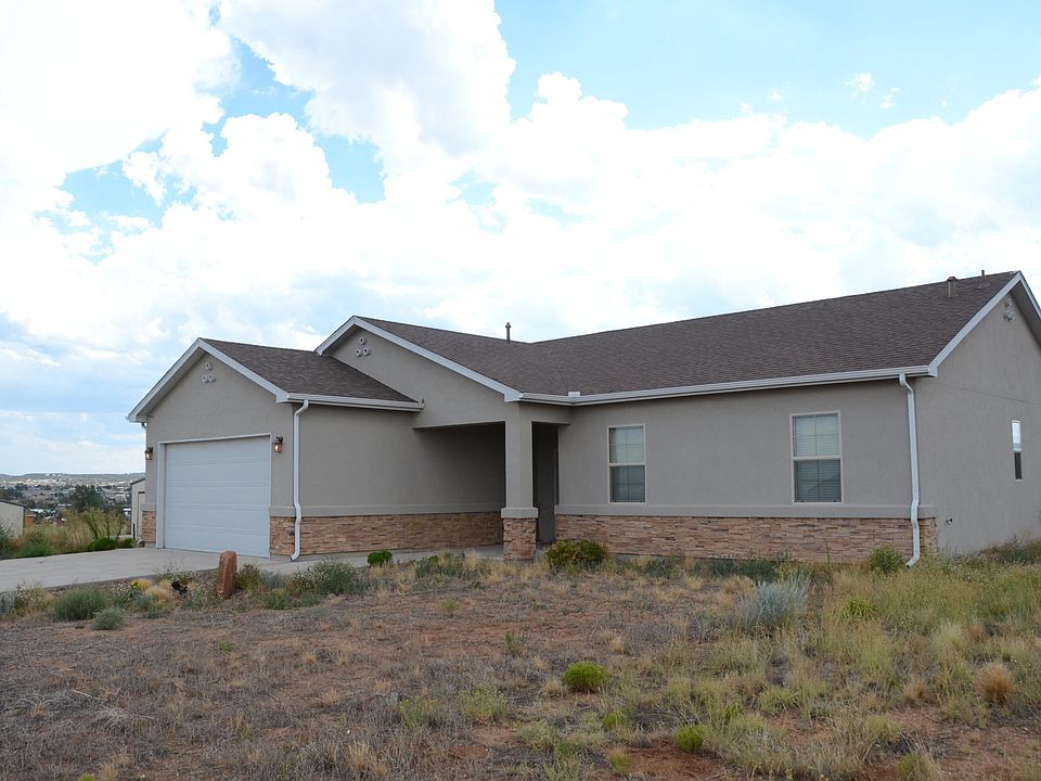 1st image of 15 Mountain View Pl