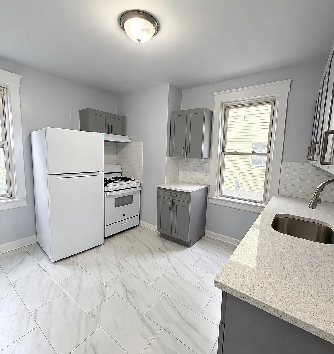 3 bed, $3,400 — Photo 3