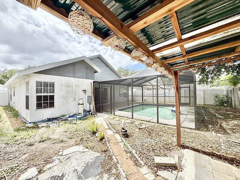 11316 Maybrook Ave — Photo 57