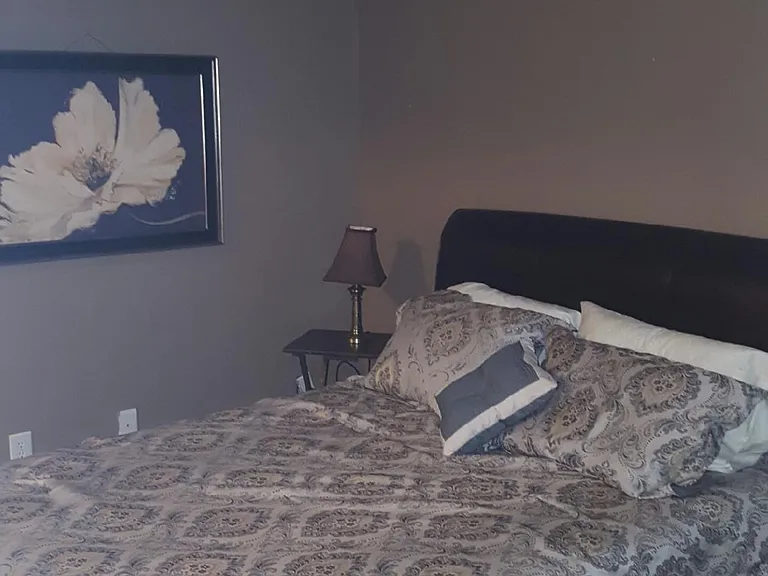 7814 Rocky Glen Pl — Photo 6