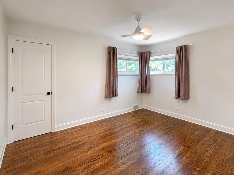 451 S Grace St — Photo 24