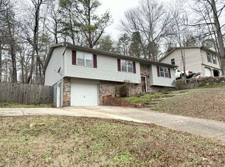 6720 Ridgewood Dr, Pinson, AL 35126
