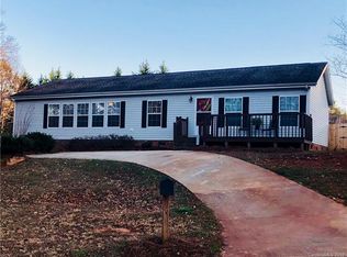 2009 Beau Dr, Stanley, NC 28164