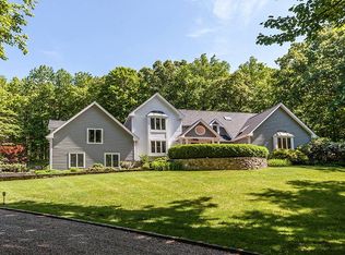 3 Ridgewood Dr, Bridgewater, CT 06752