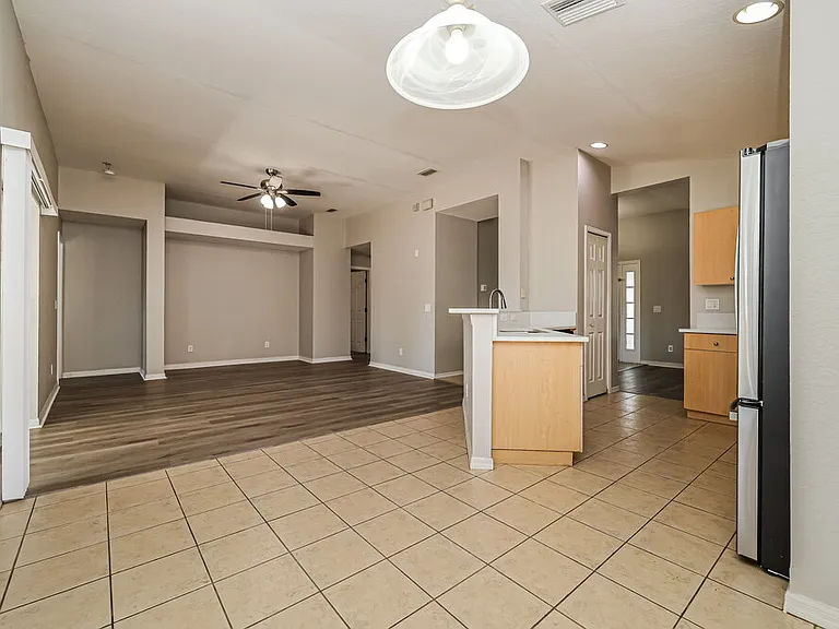 11351 Coconut Island Dr — Photo 7
