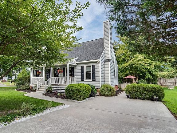 4th image of 4453 Lumberjack Ln