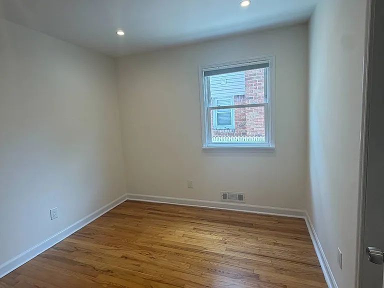 268 Chesterton Ave #1 — Photo 12