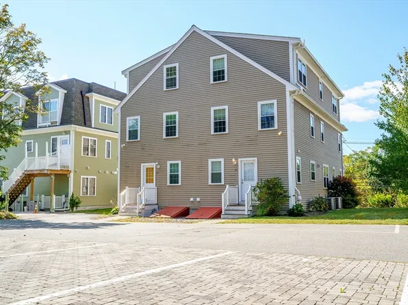 21 Water St #21, Framingham, MA 01701