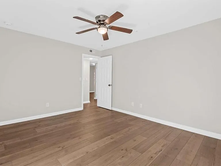 1166 Booth Rd #407 — Photo 14